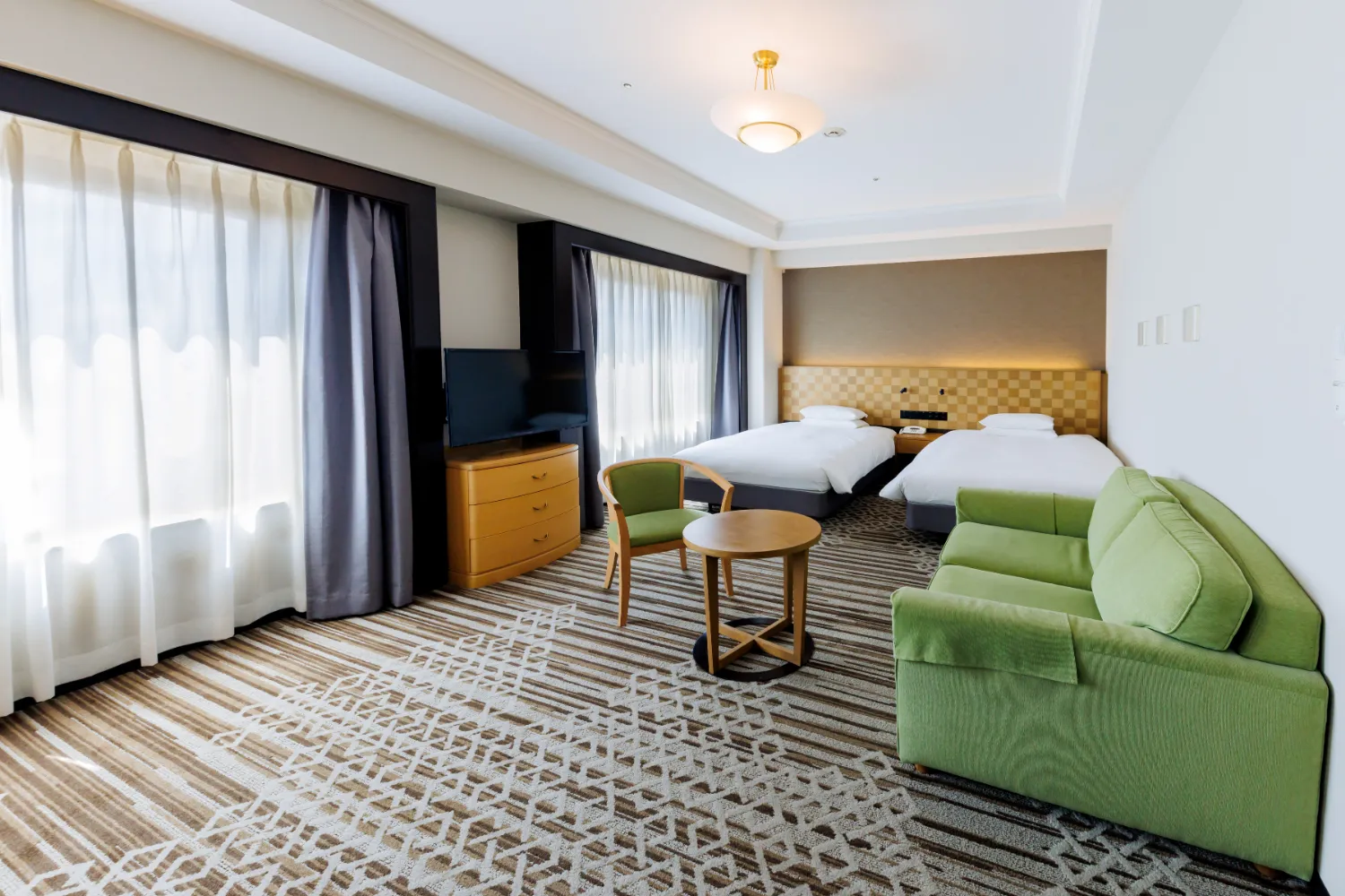 デラックスツイン