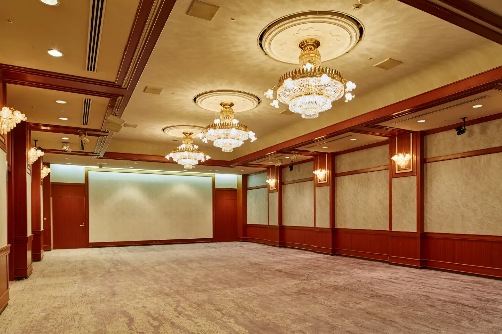 中宴会場　コンチネンタル