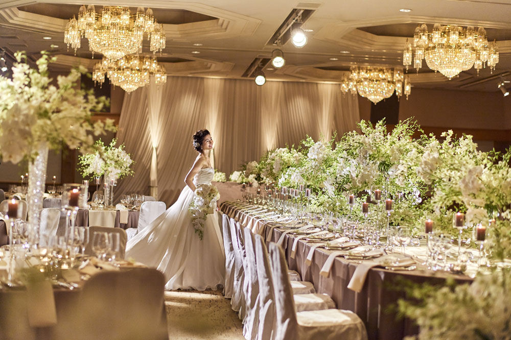 【アトランティック】絢爛な非日常の世界へと誘う大人のラグジュアリーウエディング