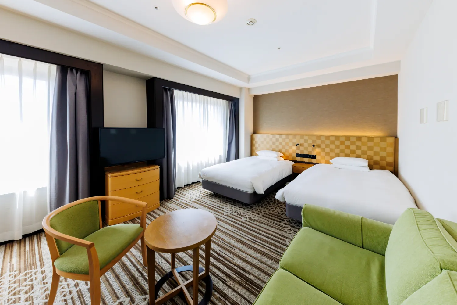 デラックスツイン