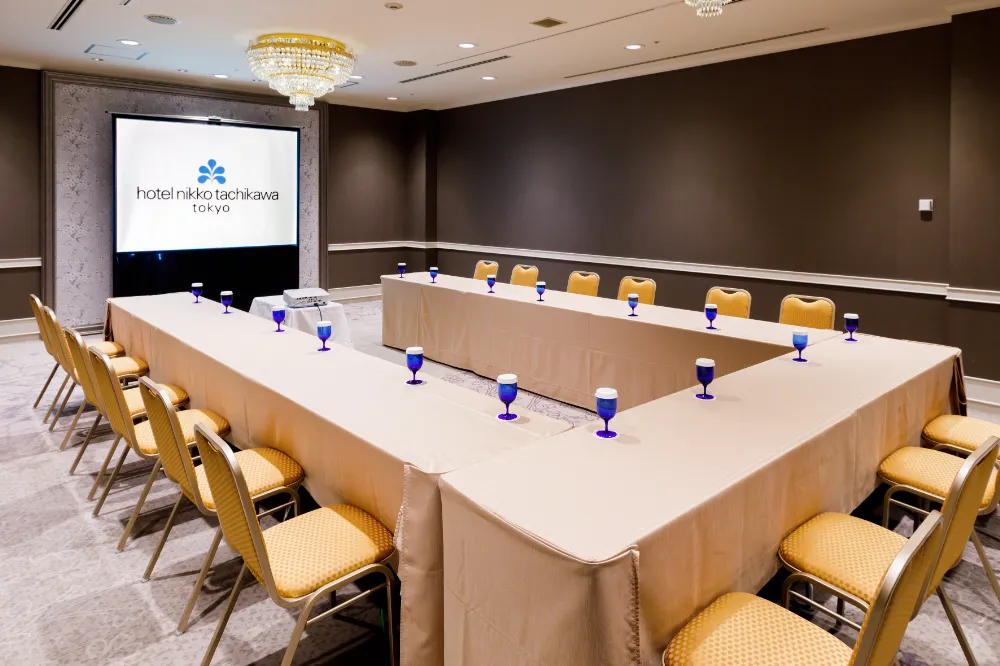 小宴会場　クリスタル