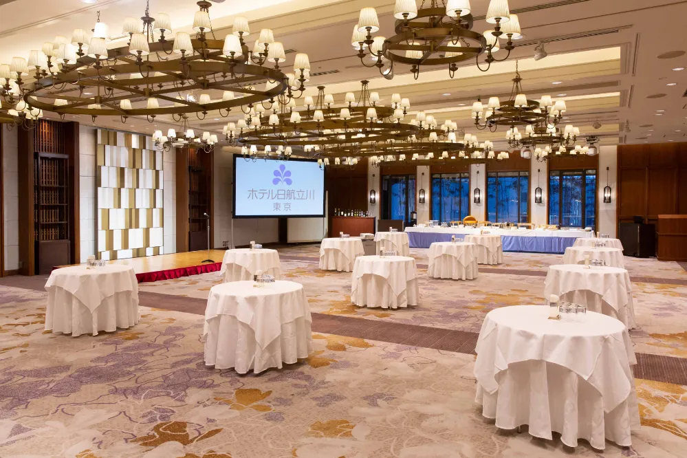 大宴会場　マグノリア