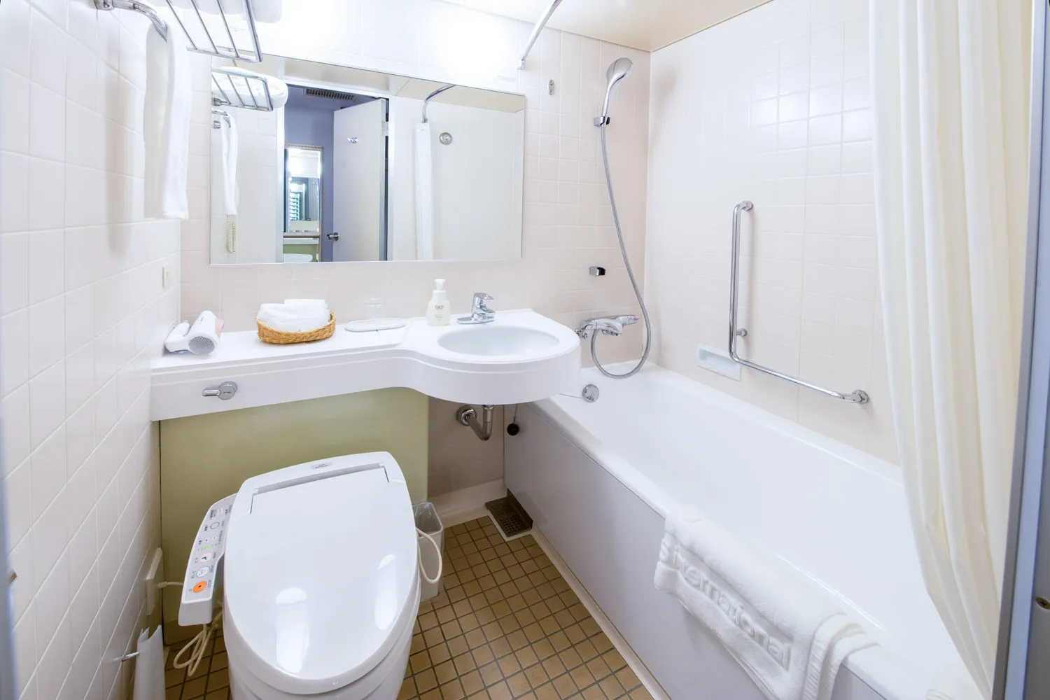 モデレートダブル